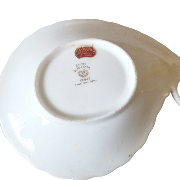 Lefton Vintage 1988 Fine Bone China Trinket Dish with Roses Pink Lavender Green - Picture 2 of 3